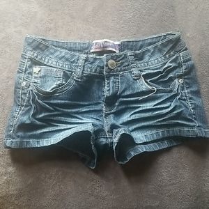 Juniors Stretchy Denim Shorts